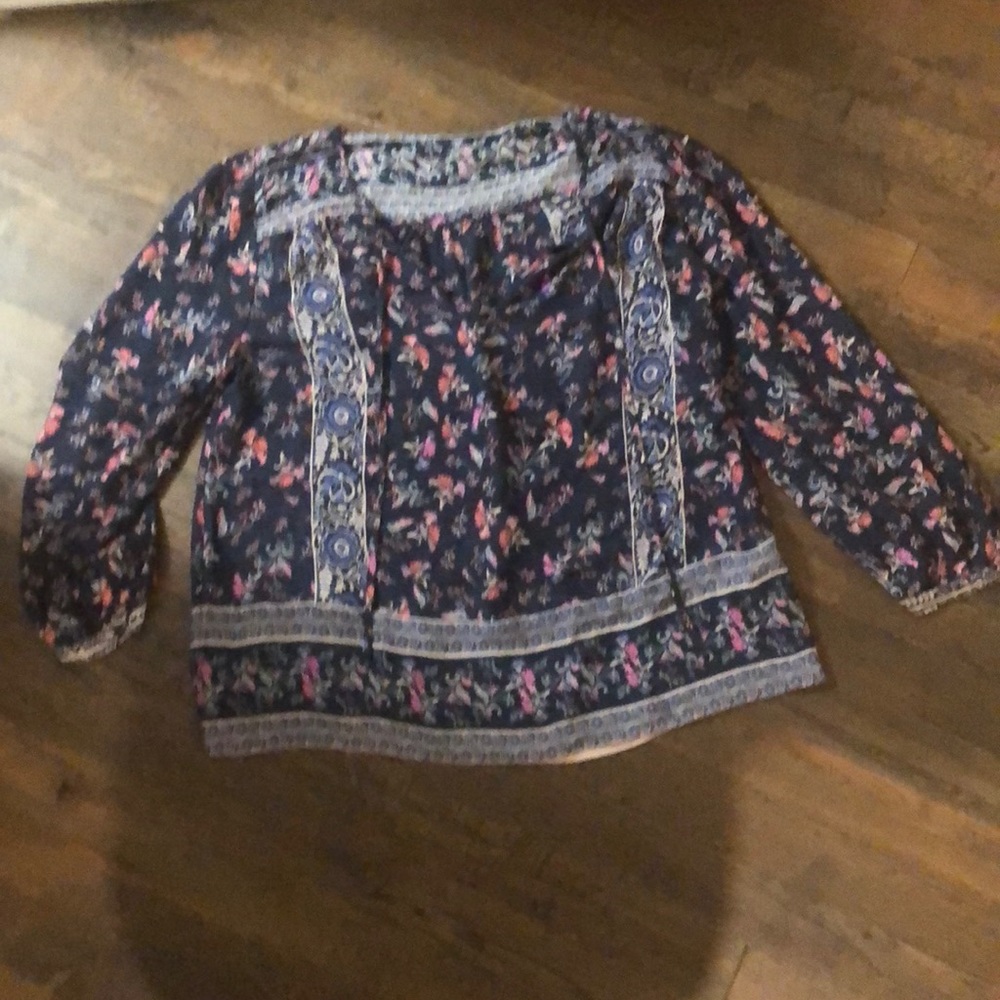 Lucky Brand top